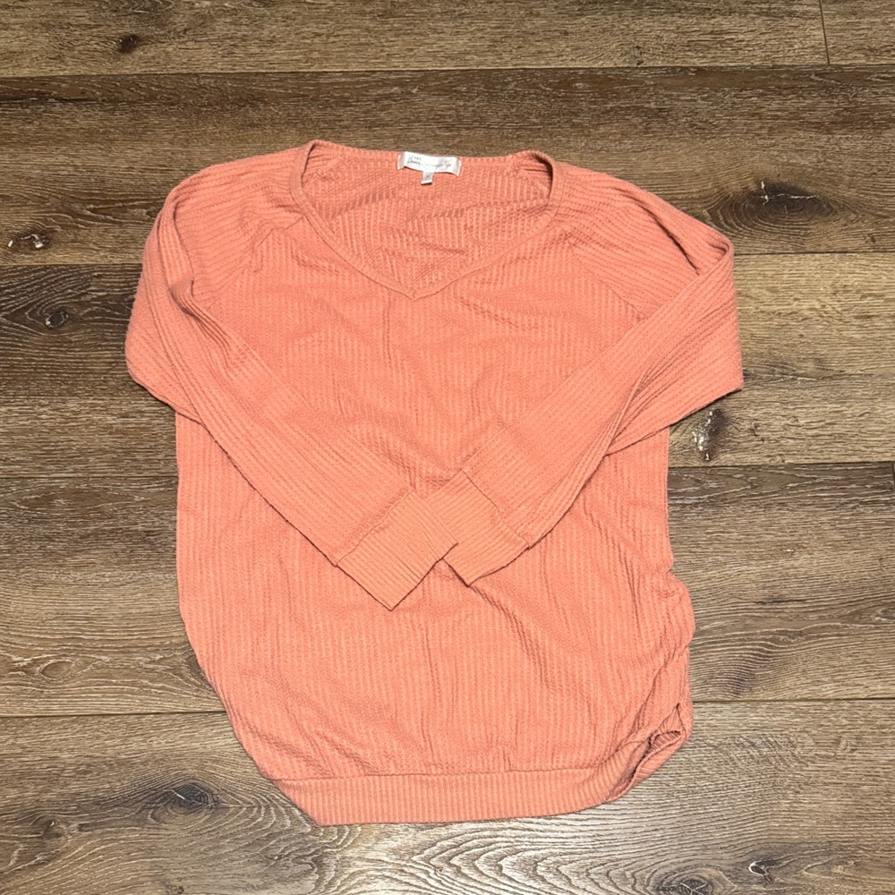Two‎ beautiful maternity top XL